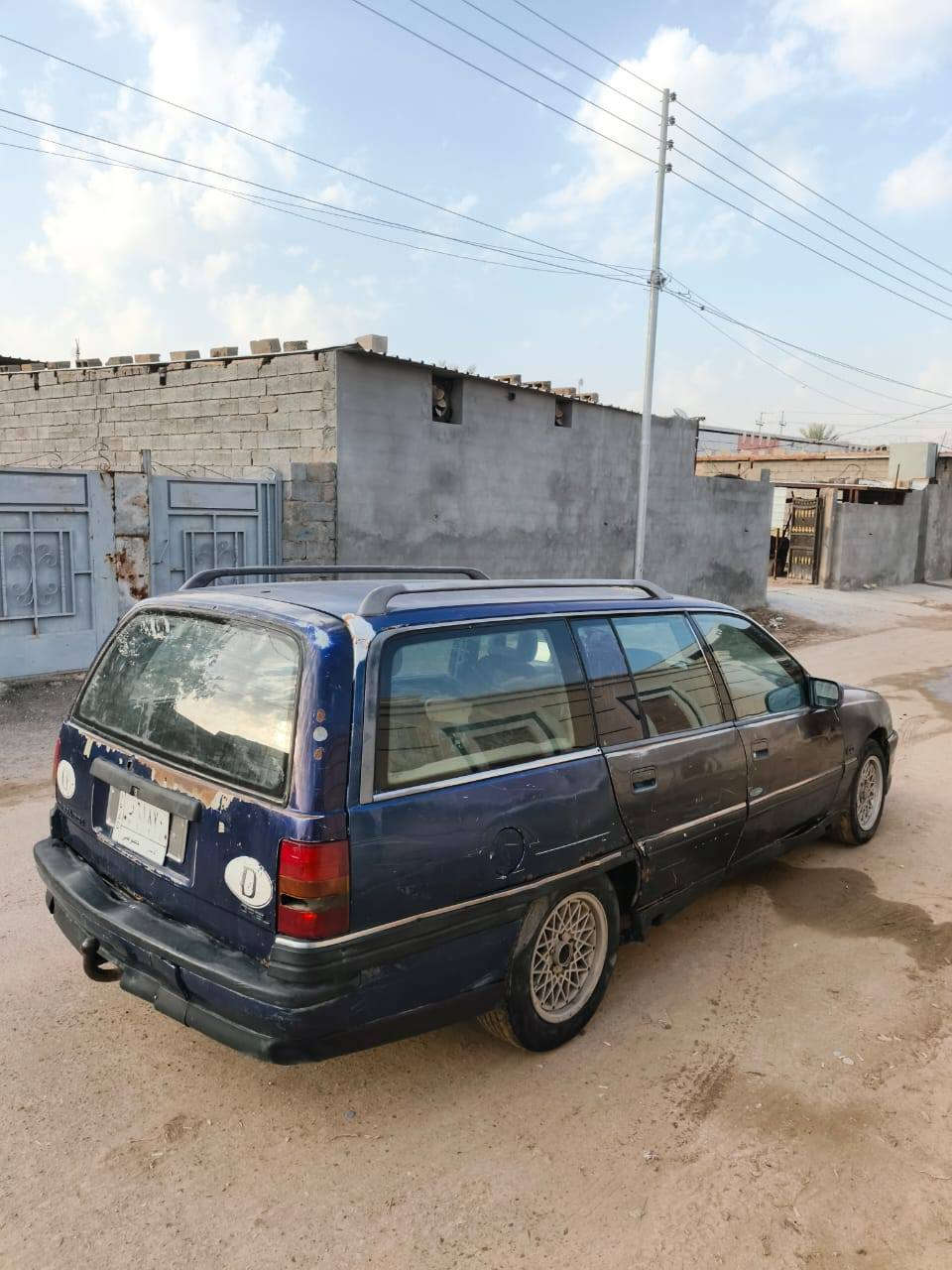 السلام عليكم اوبل ستيشن موديل ١٩٩٢ كير عادي محرك ٢٠٠٠ سنويه عضم عاج لل٢٨ مشروع وطني سياره كير ومحرك واكسل نضاف وصدر نضيف وكهربائيات  شغاله سياره مابيهه خياس رقم انبار  عارضهه ب٢٠ وبيهه مجال عنواني الانبار الحبانيه سن الذبان قرب جامع ابراهيم الخليل  رقمي ***********//***********
