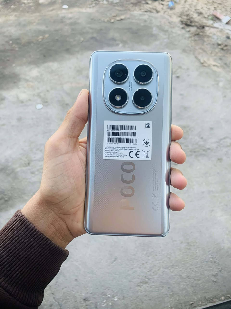 سلام عليكم
جهاز للبيع 
بوكو x7 
ذاكرة 512
بطارية 6000 
ما مفتوح الجهاز وضع الشركه 
الجهاز نضيف جدآ
شاشه مسطحه 
لون سلفري 
شريحتين 
كامل ملحقات 
مكان بابل 
***********
السعر خاص
