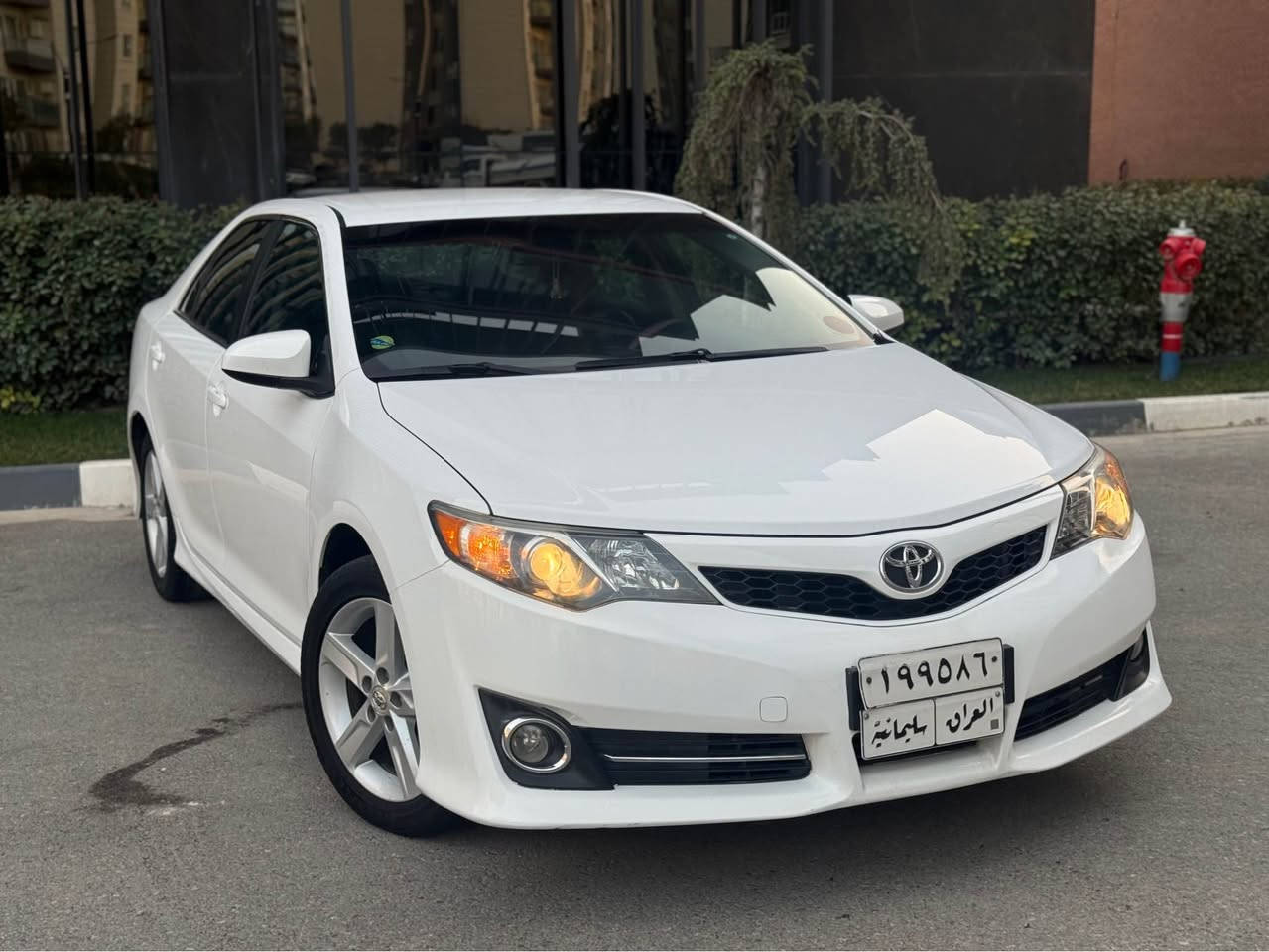Camry 2013
کامری ٢٠١٣  ئەمریکی 
مواسەفات se
کلین تایتڵ  
تەنها دوو پەڵە بۆیاخی هەیە 
گێر و مەکینەی نەکراوەتوە 
١٠٨ هەزار رۆیشتووە 
مەکینە ٢.٤ چوار پستۆن
سەنەوی بەسەر جووە 
*********** السليمانية, العراق
