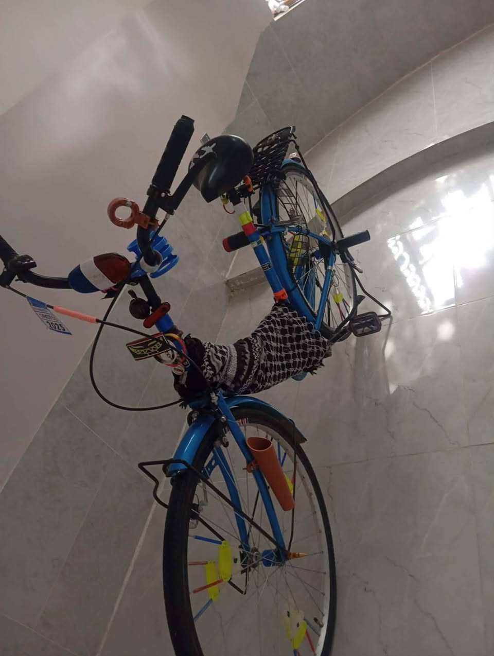 سلام عليكم بايسكل لبيع نظافه 100/100 مال بيت ما بيه اي شي كدام عين ادا تريده تعال خ سعره 135 بيه مجال


**إذا كنت صاحب هذا الإعلان وتريد حذفه لأي سبب، رجاءا أرسل رسالة إلى الدعم الفني**