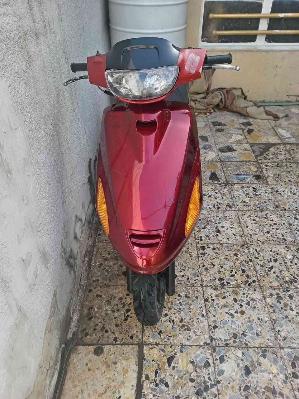 السلام عليكم
دراجه فراشه للبيع 
فحل دسك امامي 
لون دم الغزال احله من صوره 
مكينه ماكس
محرك ناعم 
المكان نجف 
***********
