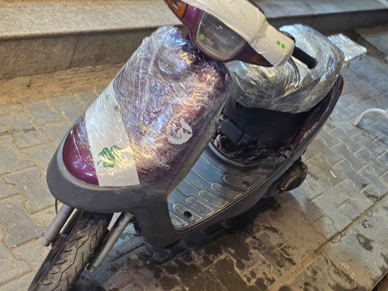 السلام عليكم دراجة بطة 60تك نضافة 85%بلاديه مامتعوبه مكاني نجف كوفة رقم ***********
