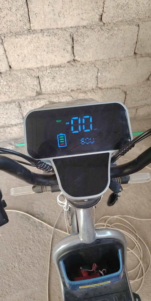 ماطور شحن للبيع نضيف حيل شغال مابي اي عطل فقط يحتاج بطاريات. بس ابيع فحم في فحم 
ما احب اتعامل بس للامانه مابي اي عطل 
سعر 100 قفل


**إذا كنت صاحب هذا الإعلان وتريد حذفه لأي سبب، رجاءا أرسل رسالة إلى الدعم الفني**