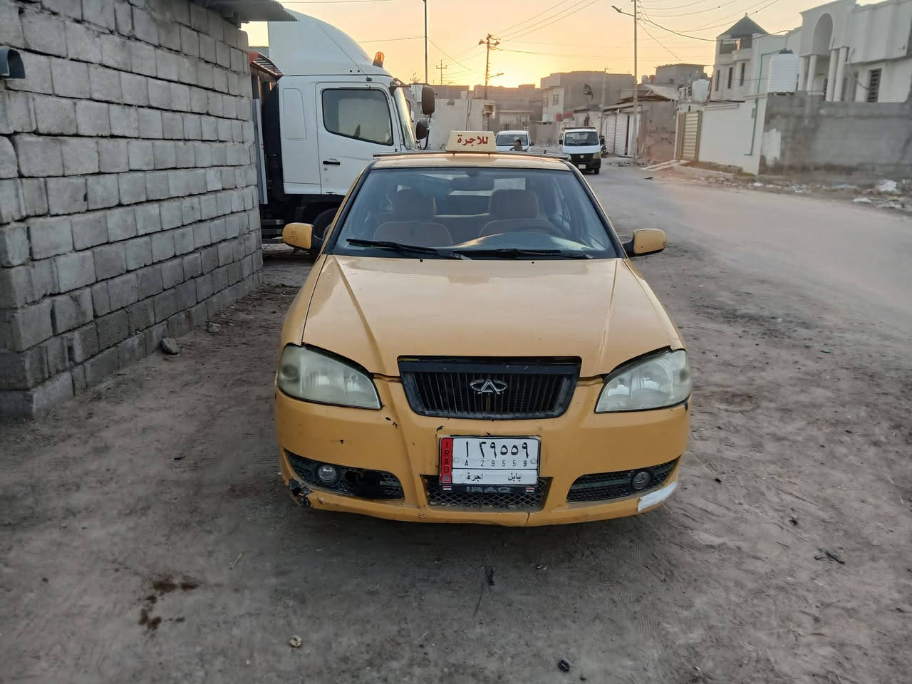 سلام عليكم سياره للبيع سياره جديده محرك وكير كورله محور سياره جهزه رعها مو جود وعدنه وكله بسمنه ***********

