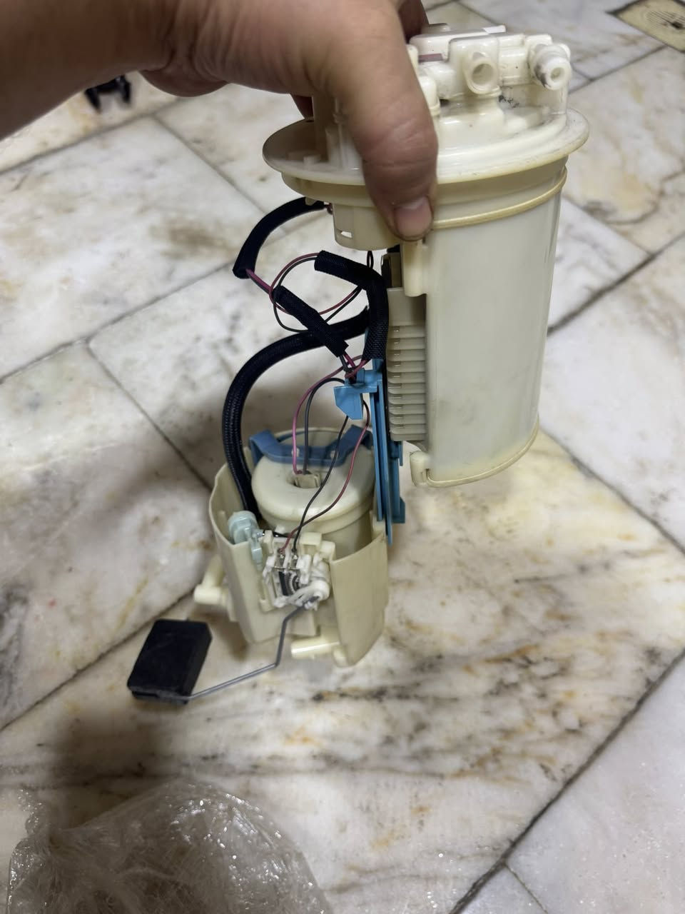 اخوان للبيع مجموعه غراض كورولا من 11 ال13 شرط كلهن تفصيخ اخذتهن احتياط السيارتي اوبعته 
نوزلات فتحتهن من المكينه  اوقاعده فيت بم اصلي تفصيخ
امانه الله كلهن علا ايدي ولسعر الي يرضي بيه الله قيم وخذ
للاستفسار 
***********
***********
مكاني كربلاء 
تحياتي للادمن
