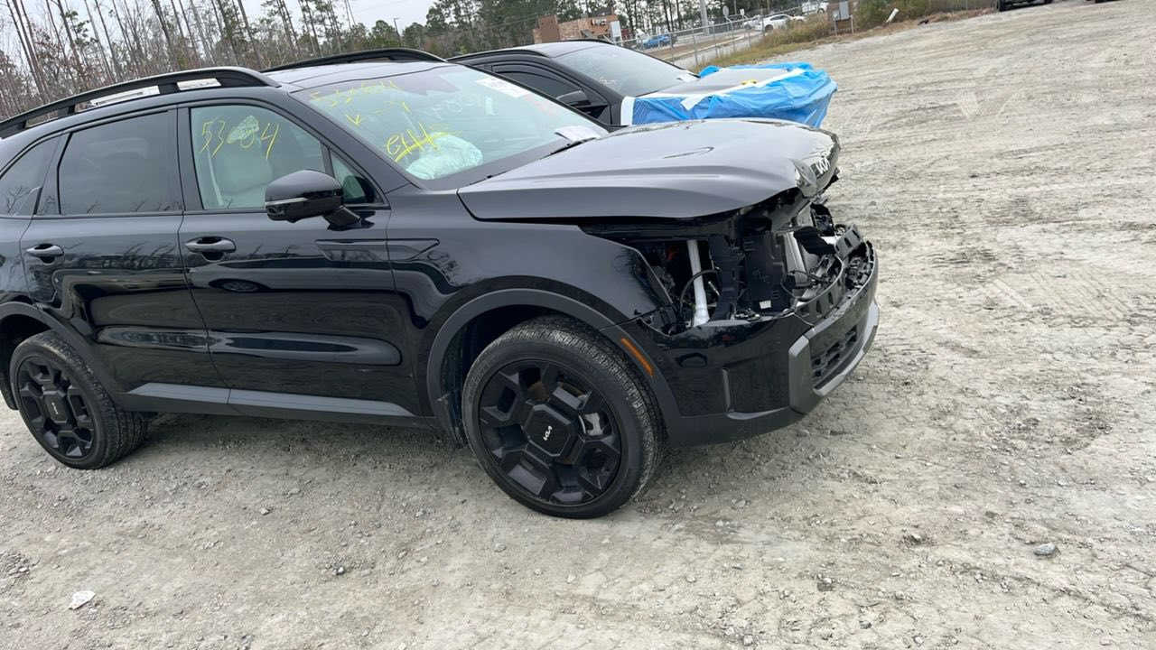 السلام عليكم
سورنتو sx Xline2024 
حاليا بالحره الاردن
ترهم تدخل شهداء لمن لديه كتاب
السعر واصل بغداد ع كتاب الشهداء ب218
***********
***********
***********
