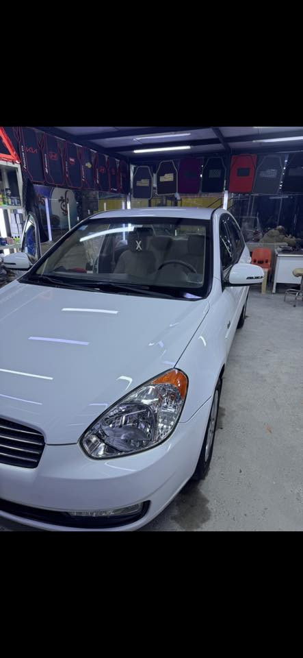 السلام عليكم للبيع اكسنت موديل 11 سيارة جديدة ب معنى كلمة ماشية 46 كفالة عامة حتى دعاميات بدون صبغ عدا صبغ ب هلال جاملغ خلفي وسونار مرفق بل منشور و ب اسمي رقم جديد تحويل ثاني يوم وسيارة خير من الله و موصفاتهة معروفة للاستفسار ***********
