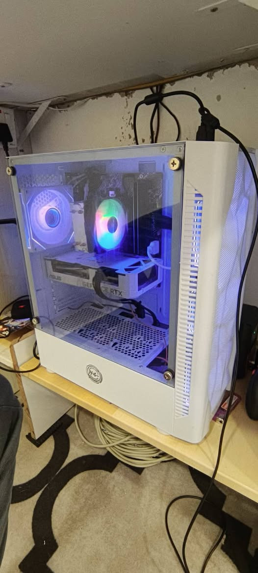 مواصفات الكيس
المعالج c5  الجيل 10 KF
الكارت 4060  RTX 6g
مذر بورد B460
الرام 16g الهرتزيه 3600 hz
الهارد m.2 512 و هارد ssd 256
البور سبلاي 650 +80
الكيس يحتوي على اربع  4 فانات
ملحقات
استاند سماعه RGB 
جوستك x box 
جوستك حاسبه دمج عدد اثنين 
السعر 890 الف 
كربلاء 
الرقم ***********

