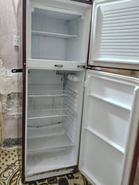 ثلاجات • ثلاجة جديدة • باب جديد ٢م×١م