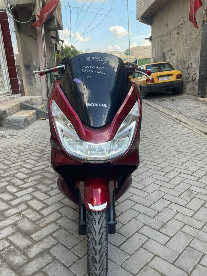 سلام عليكم بيس اكس جيل الثاني  موديل 18 ياباني مكينه150 حساسات كهربيات كله شغاله شلعه معدل شك الكاع سعر1600 عنوان بغداد مدينه الصدر رقمي.***********
