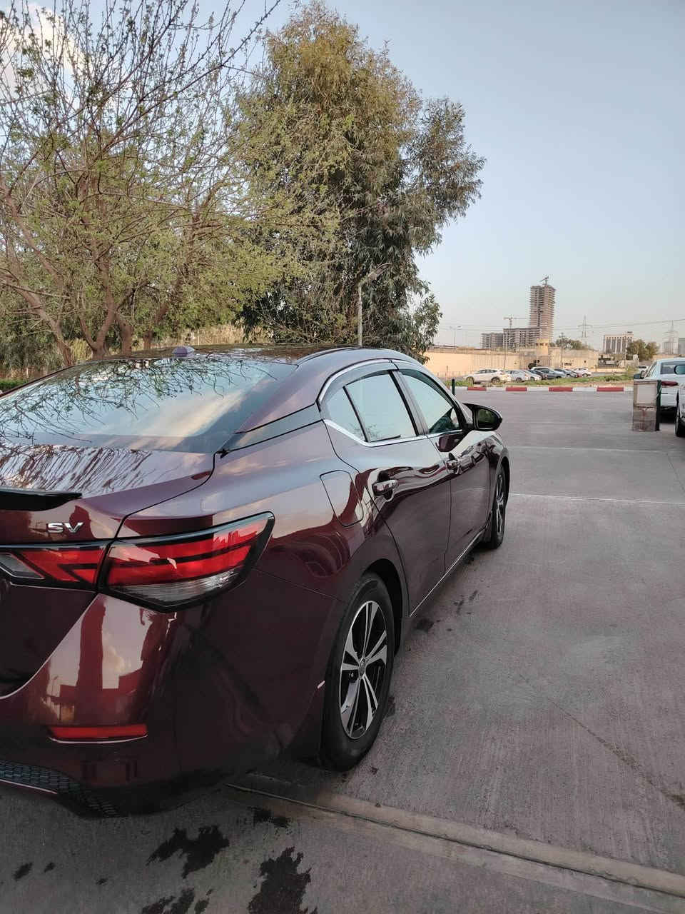 السلام عليكم 
نيسان سنترا للبيع 2022 
مواصفات SV
السياره كلين بدون قطره صبغ 
فقط مكانين PDR
كير ومحرك وتبريد وكهربائيات كله بشرط 
رقم وهزه وفحص كله جديد تحويل بنفس اليوم 
السياره جاهزه ومناقصها اي شي 
اي استفسار 
***********
*********** أربيل, العراق
