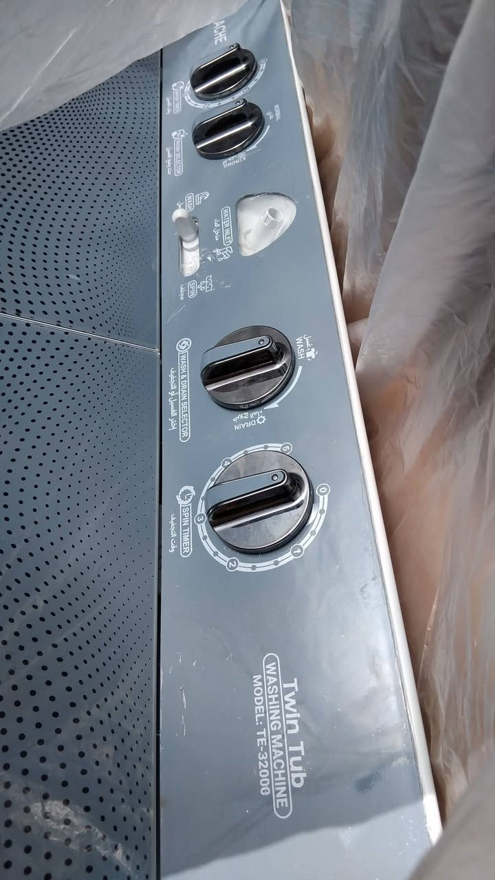 سلام عليكم 👋 غساله جديدة والله ابد مامسخدمه للبيع ليشتري يجي خاص وخادم


**إذا كنت صاحب هذا الإعلان وتريد حذفه لأي سبب، رجاءا أرسل رسالة إلى الدعم الفني**