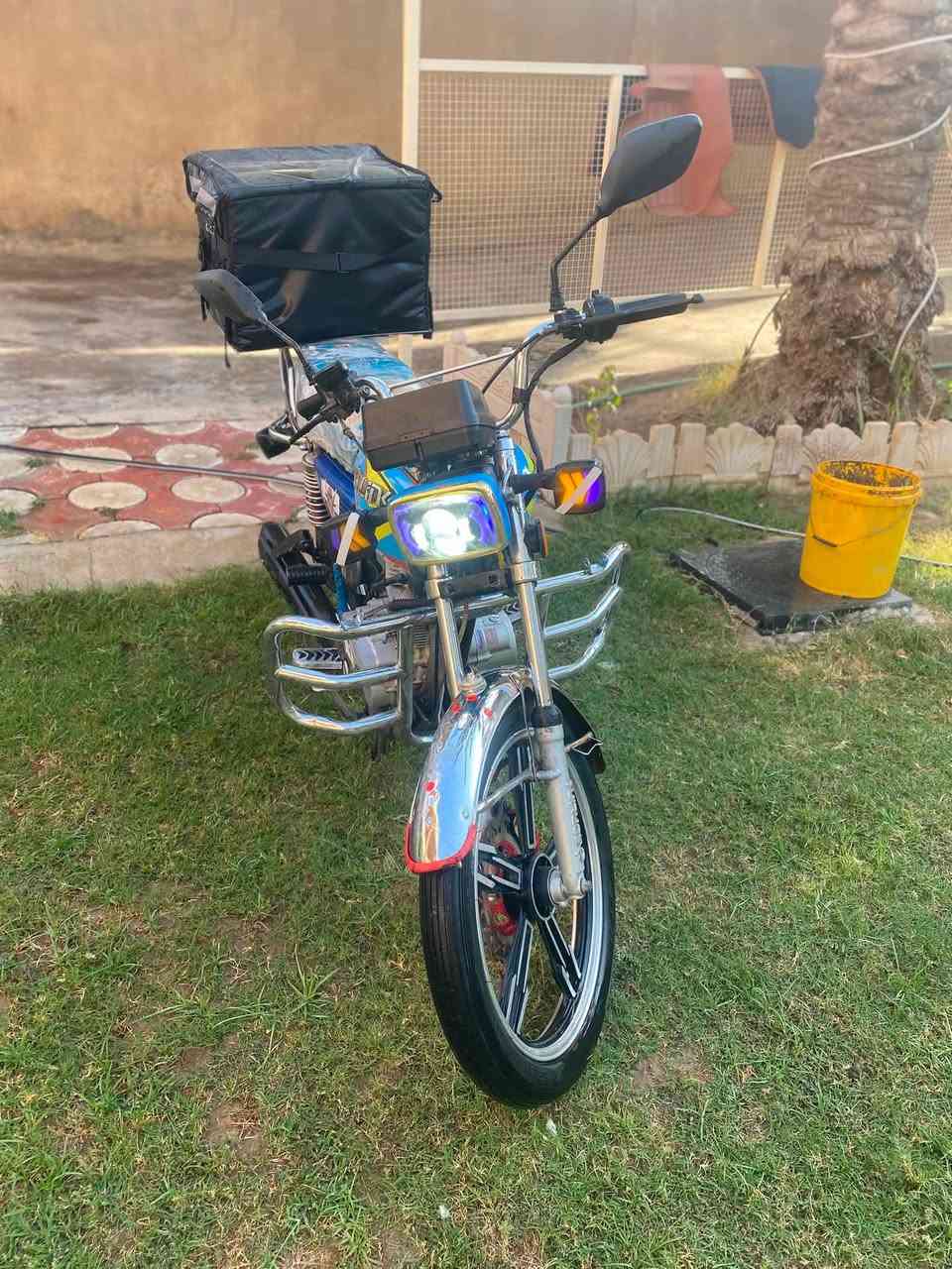 سلام عليكم  دراجه  ايراني موديل 24 كهربائيات كاملها. 
تجي تفحص او تمشي السعر  600 بيه مجال حك جيتك  مكان بغداد الزعفرانيه التصال ***********
ودراجه خير من الله نكره سلف مابيه اي نقص تشغل وتطلع
