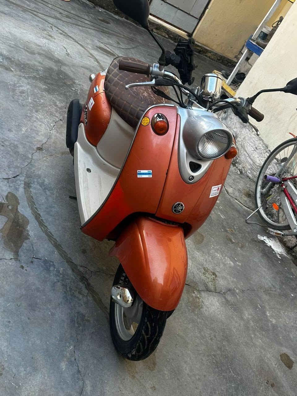 دراجه للبيع عبد الحليم نضيف مابي عيب كلا عل بلاد شرط السعر
400 ألف وبي مجال لشراي اتصل وبيك خير وتدلل ***********
