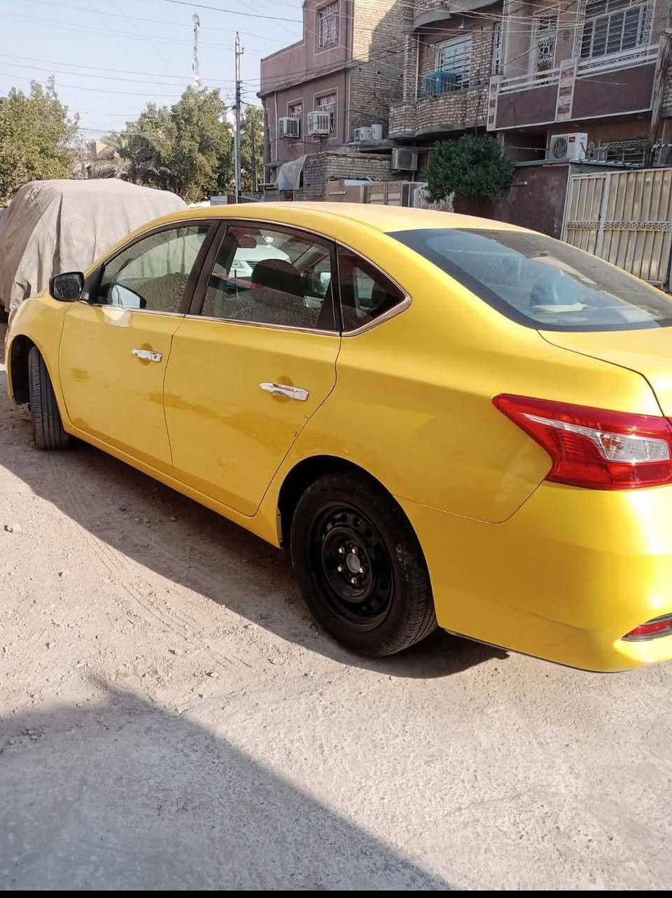 سلام عليكم نيسان سنترا موديل 18 كير ومحرك مكفولات حادث جاملغ امامي فقط تبريد شغال تخم تاير جديد ثلاث انضمه قياده ايكو وسبورت وعادي رقم بغداد مكاني بغداد السعر 110 بيه مجال الرقم ***********
