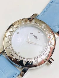 ساعة كولبر جنيف ( KOLBER )نسائي    سويسري اصلي طلاء ذهب ( مينه صدف )  ...