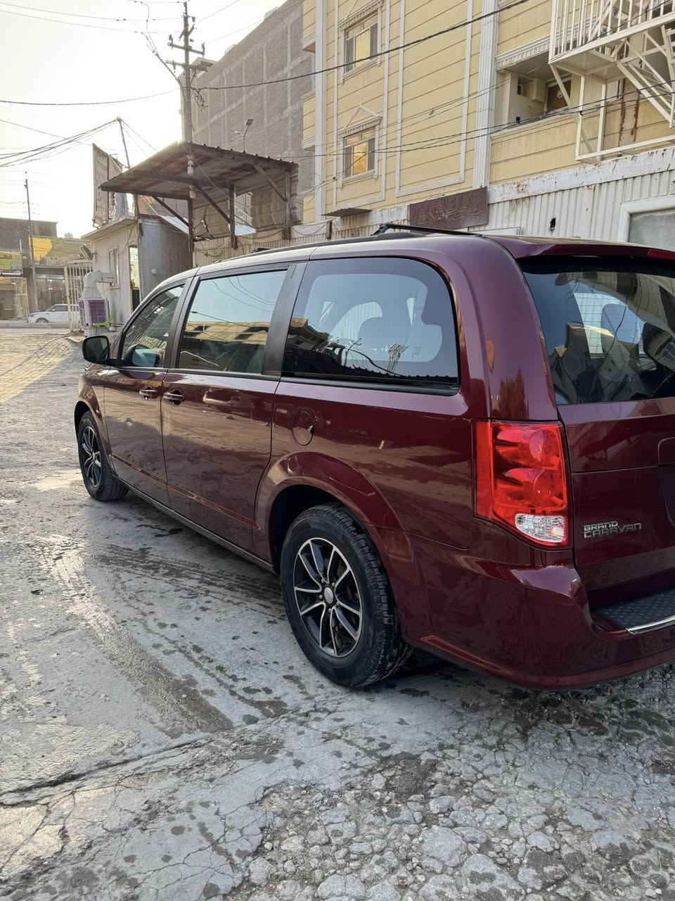 دوج كرفان 2019 gt للبيع فقط
السيارة كفالة كير ومكينة وحدادية 
ماشية 74 الف 
مواصفات ال gt معروفة 
تبريد 3 قطع 
تدفىة  مقاعد  وتدفئة الاستيرن 
ابواب كهربائية كاملة 
تشغيل عن بعد 
السيارة موضح حادثه بالمنشور دعاميةوبنيد بدوان شاصي ودواخل شرط 
السعر 180 بي مجال كلش قليل فقط بيع 
للاستفسار. ***********
