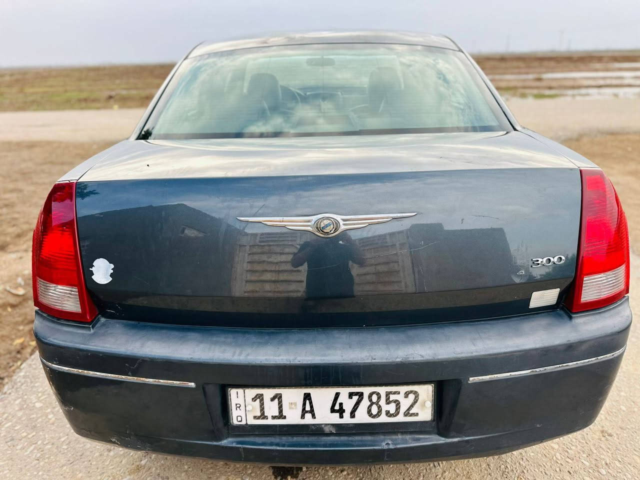 سلام عليكم لبيع اوبامه موديل 2007رقم بغداد إنكليزي السياره كفاله من الضربه والصبغ وتبديل اليساره جاهزة لخير مكينه 3500مكفوله لاتبخير ولا تنقيص اكسن جديد حداديه جديده تخم تايرات جدد مكان السياره ميسان السعر 88والشراي يتصل***********/***********
