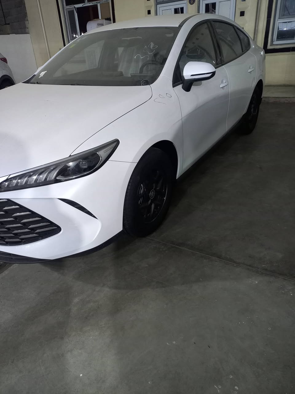 سلام عليكم  بي واي دي ٢٠٢٥ زيرو سعر 20 مليون عراقي  بيها مجال ***********
