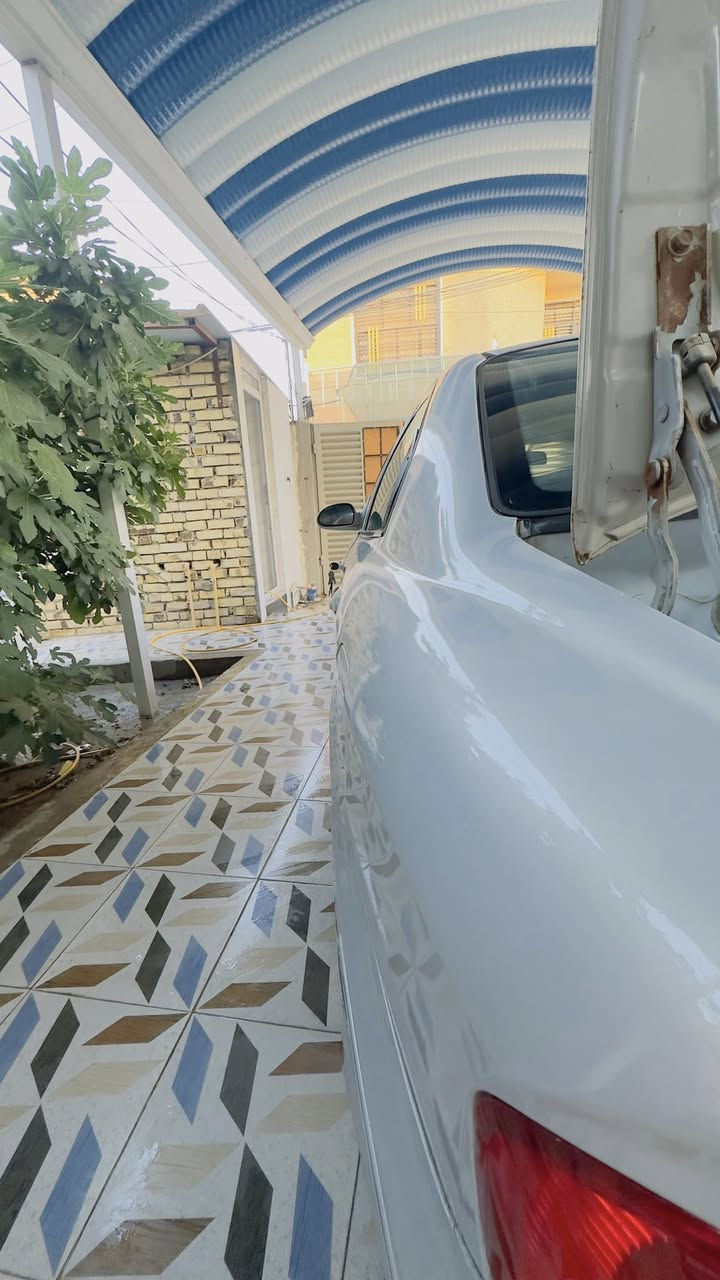 سلام عليكم
سوناتا 2001 للبيع .. سياره بدون ضربة صبغ عام فقط مكينه 200 .. رقمها بابل بسمنا تحويل وكالة موجود مكانها بابل سياحي *********** شراي يتصل 
سعرها … 57 و بيها مجال بسيط
