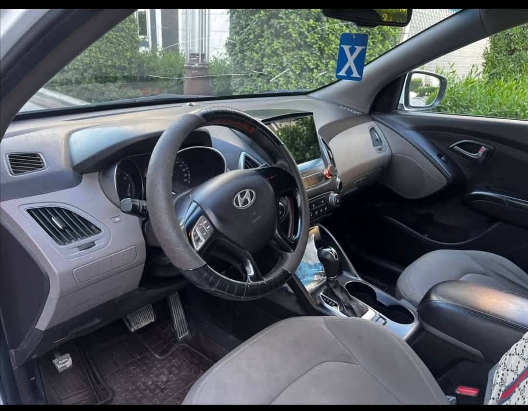 /#hyundai_توسان ٢٠١٥ شكل ال ٢٠١٦
🔥🍃🍃🔥
ماشية ٩٠ الف 🔥
مواصفات  طبيعية مع اضافة شاشة 
مجلدة من الداخل 
كير ومحرك مكفول 
بيها اصبع  رش بالبنيد 
الكشر جدا جدا نضيف 
والسيارة على وضع الشركة 
مكان 🔺 بابل المسيب 📍
رقم الهاتف ☎️
***********
👆👆👆👆
