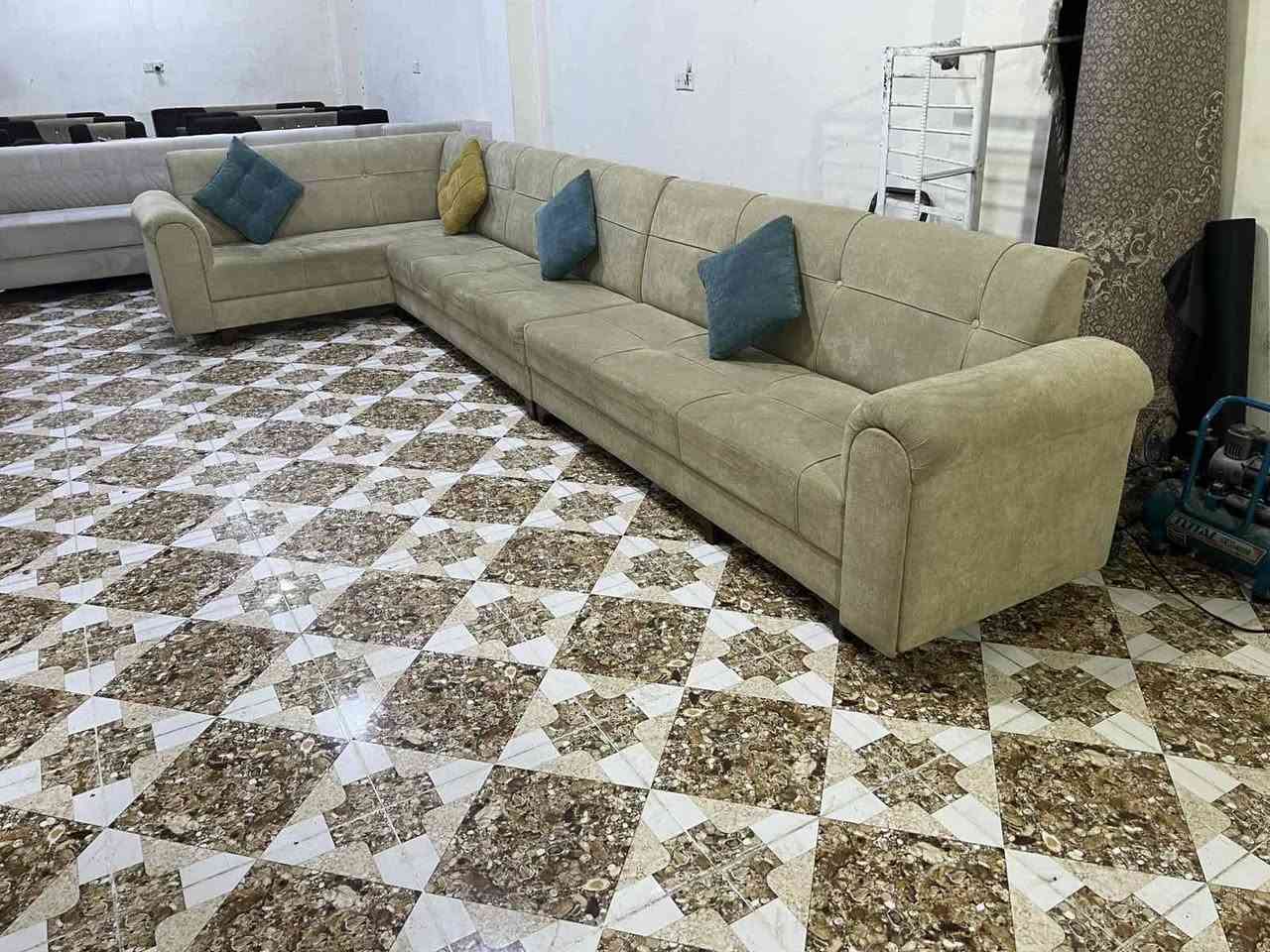 بؤ فروشتن
زور باكة بيعةيبة تابليي جوانونايابة
دةسكردةخسوسيية
ديزاين توركيية
قوماشي كابوية
١١نةفةريية
***********
