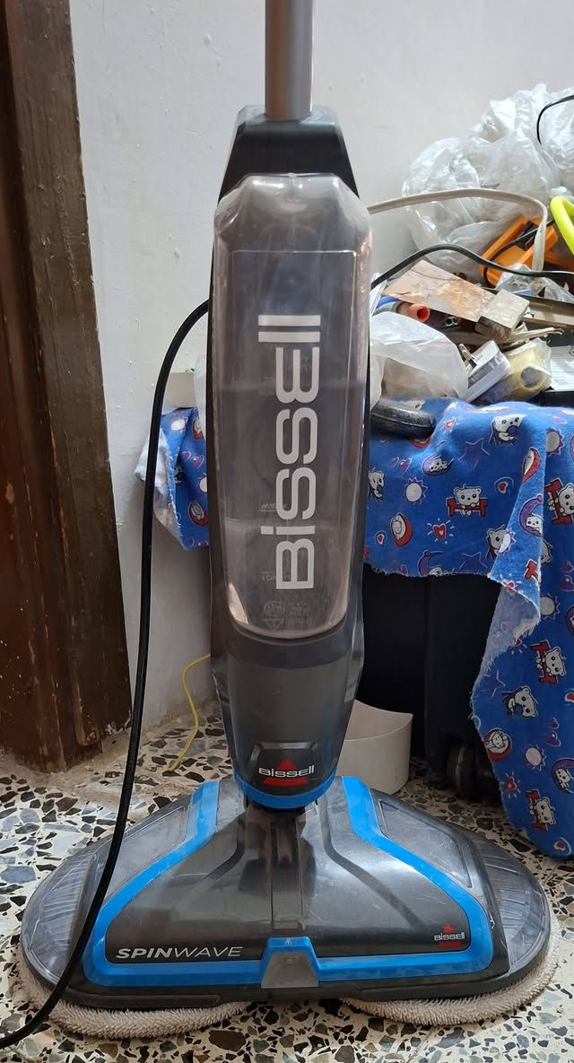 السلام عليكم جهاز تنظيف وتلميع الارضيات ماركة بيسل الامريكية بالة نظيف جدا جدا
السعر 75 الف 
للحجز على الخاص
متوفر توصيل لجميع محافظات العراق 5


**إذا كنت صاحب هذا الإعلان وتريد حذفه لأي سبب، رجاءا أرسل رسالة إلى الدعم الفني**