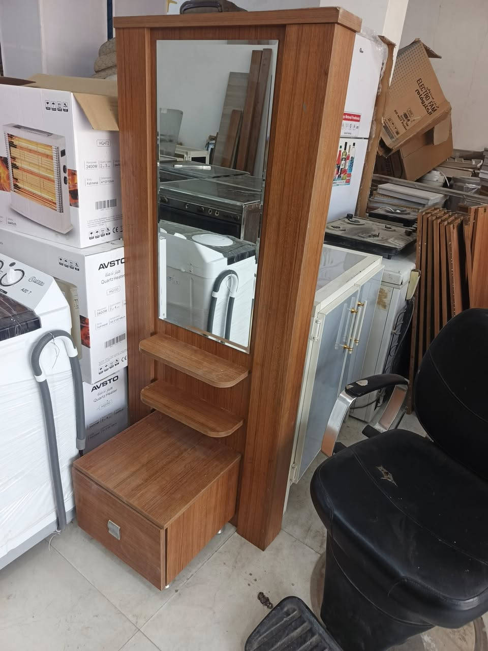 السلام عليكم يوجد لدينا جرابي مع كومدياتهن بآلة تركي مع ميوزة يوجد خدمة توصيل العنوان شارع ٣٠مجمع الأخوين ***********
