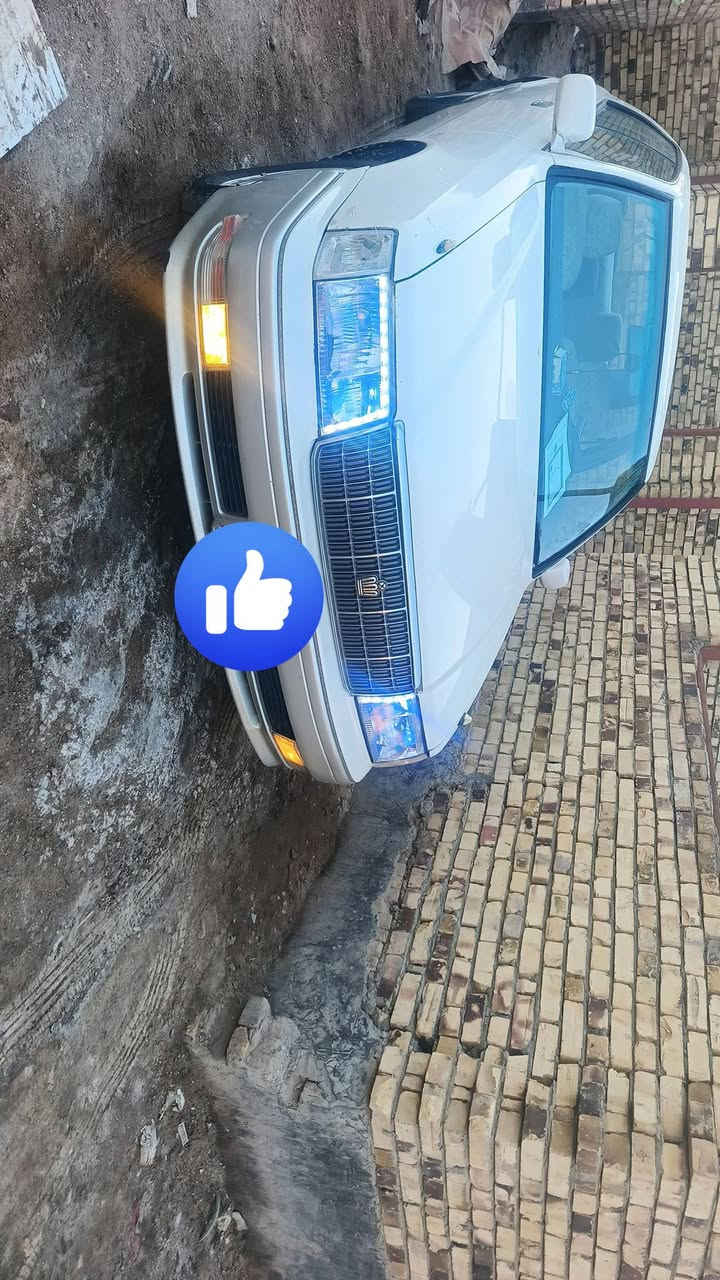 سلام عليكم ورحمته الله وبركاته راس ثور البيع بسمي تحويل سعر 95بيه مجال حك جيه مديل 96  رقم بصره تلفون ***********
