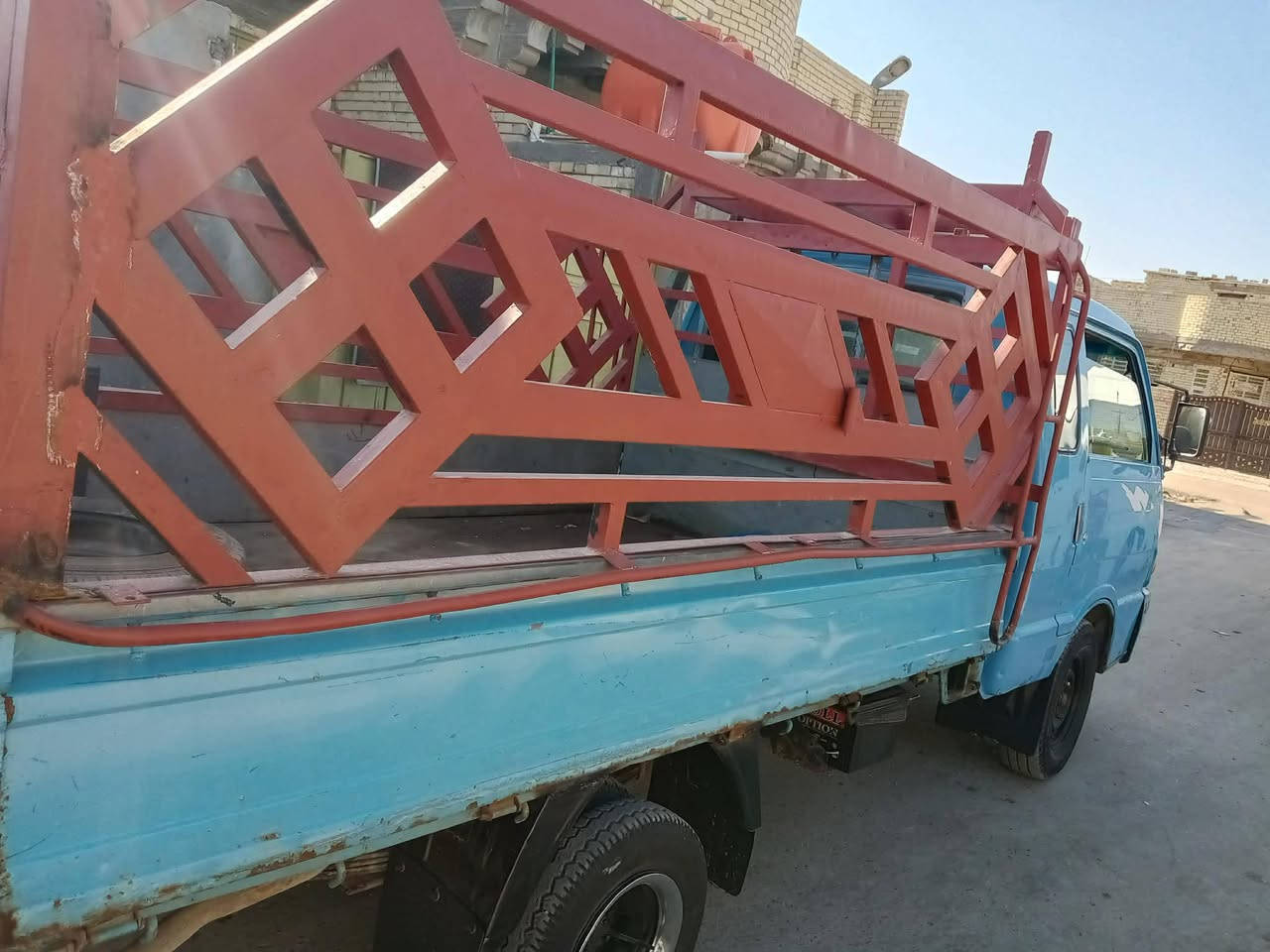 السلام عليكم كيا موديل 95 مكان بغداد المعامل سياره مقفوله جير محرك اكسن قطره صبغ ماا السعر 57 الثانويه لل 27 ***********
