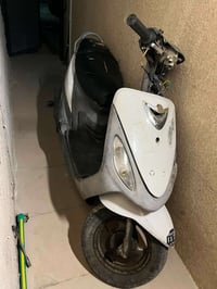 دراجه لبيع  كاملع ينقوصات ما بيها سلف وهندر المكان شارع فلصطين رقمي 07...