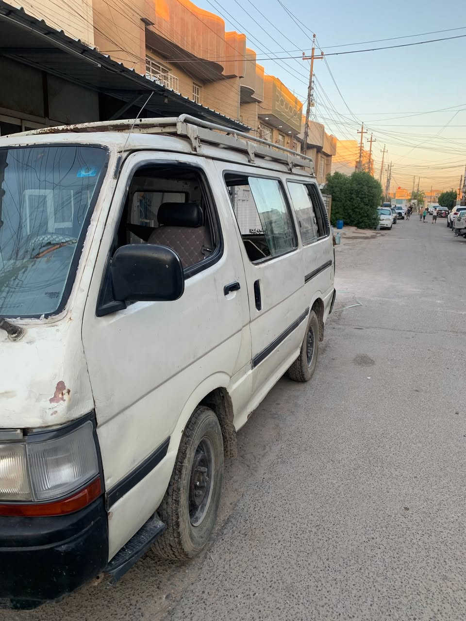 هايسه 94  بغداد 
مصفره هيئه وغرامات 
رقم جديد انكليزي حمل 
محرك وكير بطه جدد 
سعر 33 
عنوان بغداد الشعب
***********
