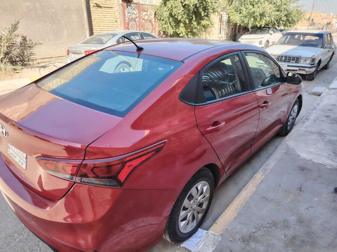 السلام عليكم / اكسنت موديل 22 مكينه 1600 بدون تبديل مرقمه ذي قار معوقين سعرها 118 وبيه مجال رقمي واتساب ***********
