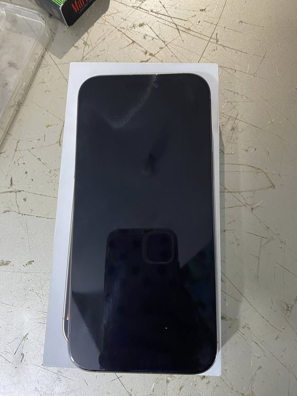 للبيع ايفون 16برو ماكس بطارية 🔋 95نضافة جهاز فول فقط شخطات ثنين بل شاشه
سعرمليون 250 

متواجد واتساب على رقم ***********

مستعجل على بيعه العنوان بغداد الزعفرانيه
