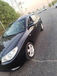 مديل 2008 ب 77 وبيهه مجال مكفوله 07885542077