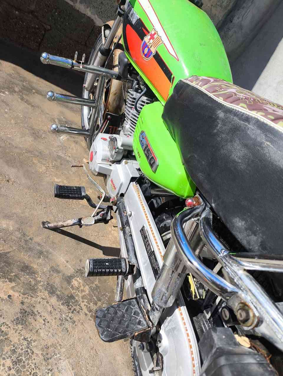 سلام عليكم دراجه خمسه كير نضيفه كدامك بل صوره مكان الكرمه صبيحات 0772 915 7195
