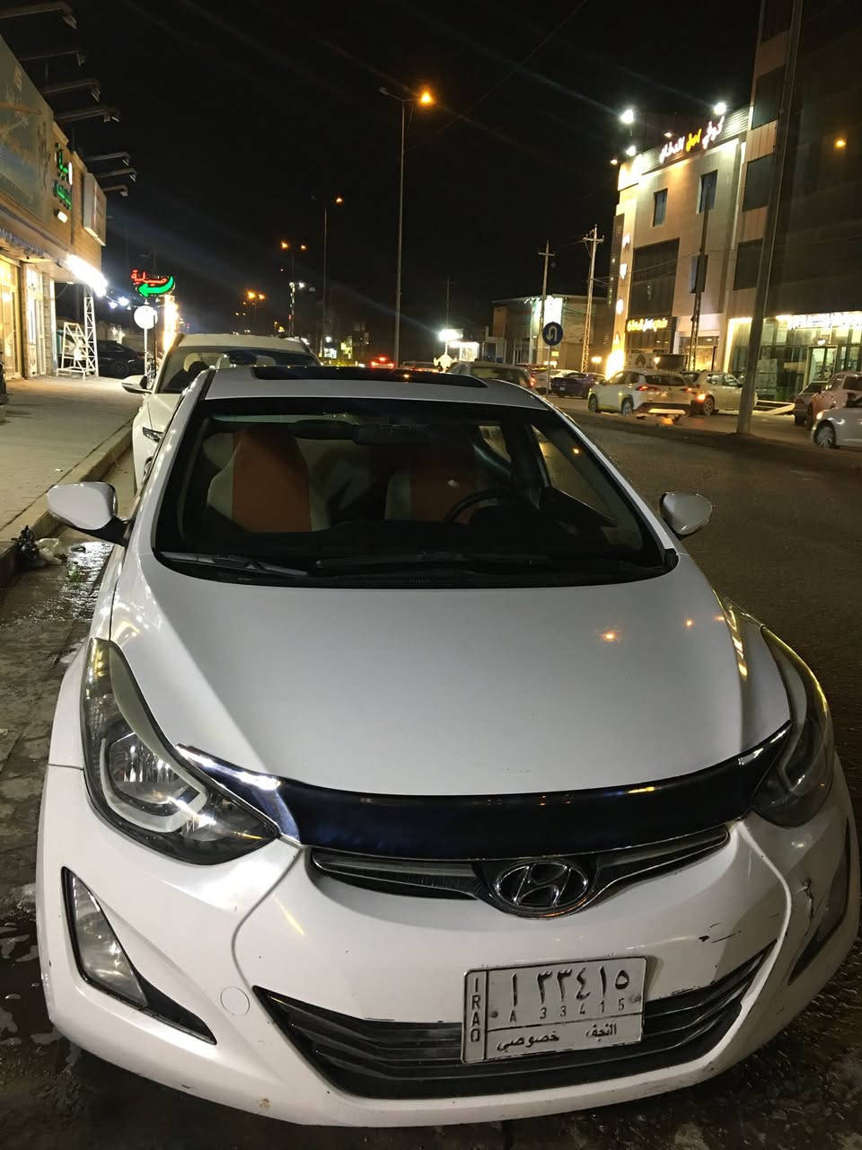 السلام عليكم
سيارة هونداي النتره خليجي
مديل 2014 شكل 2015
فتحه بالقماره.
تحكمات ستيرن جهتين .
اشاير بالمري.
شاشه أندرويد كبيره.
حساسات خلفيه.
ويل 16 المرغوب مو 15.
سنويه جديده رقم جديد دولي 
رقم نجف بسمي
مكينه 1800 دوش المرغوب
سياره مكفوله من الحادث فقط باردات وكرت بالجاملغ الأمامي مقدار اقل شبر مكان نجف حي السلام
سعر 128 ورقه 
*********** ابو شمس
