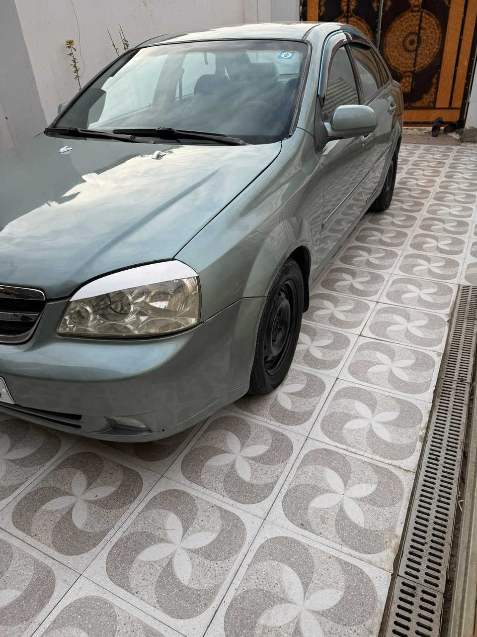 سياره اوبترا 2006 خليجي رقم قادسية دولي بسمي   
مكفوله عدى طخه بل بنيد مصبوغه عام جماليه  
جانت جارده او صبغتها سياره جاهزه من كلشي
محرك حاويه توني شاده بعده بالضمان برغي مامفتوح بي 
كير جديد غرفه جديده حداديه اوتخم تاير كله جديد 
سنتر لوك شغال + ريمونت كهربائيات كلها شغاله 
السعر 57 اوبي مجال قليل مكاني بابل للاستفسار اتصل 
***********
