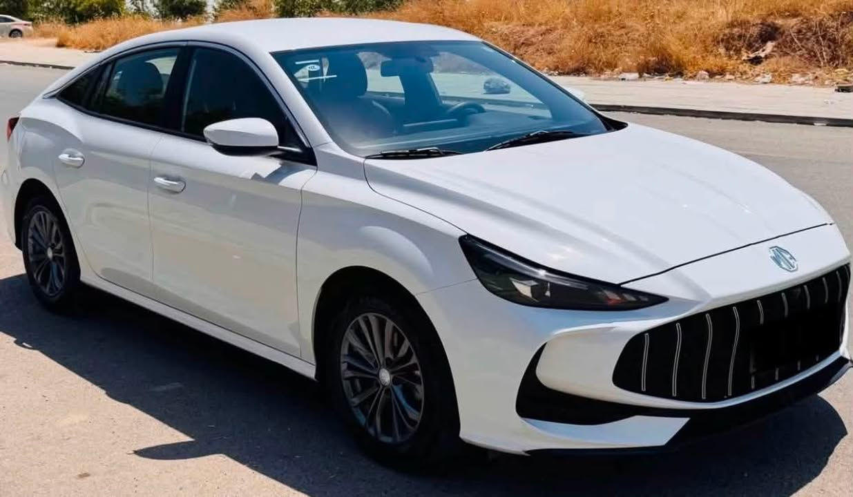 ‏‎ MG GT 2025 Sport ام جی 
- بێ سڵاید - بۆیاخ تەنک 
- تەنها 5000 ڕۆشتوە - هه‌موو گیانی به‌ شه‌رته‌
- زۆرپاکە.بێ بۆیاخ . بێ سارد . بێ ته‌زره‌ . بێ pdr . بێ چاڵ .  
- تەنها نزیک لە نوکی بۆنیدەکەی شەپۆلێکی هەیە بەقەدەر یەک پەنجە کە بە چاوی ئاسایی نابینرێ . 
- مه‌كینه‌و گێڕ به‌ شه‌رت
- مواصفات.بەصمة..برێك دوگمە .شاشەو كاميرا.ئاوێنەئشاره‌ت.لايت.زينۆن.
- ئەوەی پێویستە لە گاعی و نایلۆنی کوشن و بەرگی سوکان و لەزگەی دوگمەکانی کراوە . بەرمەجەی دیلکۆی بۆ کراوە . 
- سەیارەکە زۆر جاهیزە و ماڵی دۆستە بە پێی ڕۆشتنەکەی بێت حساب بکە سەیارەیەکی سفرە  و ڕەقەم کرا بێت . 
- دوو بەصمەی شەریکەی خۆی لەگەڵە . 
- ڕەقەم سلێمانی - سەنەوی تا ٢٠٣٠ تازەیە . تەحویل و غەرامە بە شەرت 
- شوێن - سلێمانی 
- بۆ سۆنەر و زانیاری زانیاری زیاتر پەیوەندی بکە 
سعر -١١٨ 
- تەلەفون - واتس اب - فایبر - (***********)
