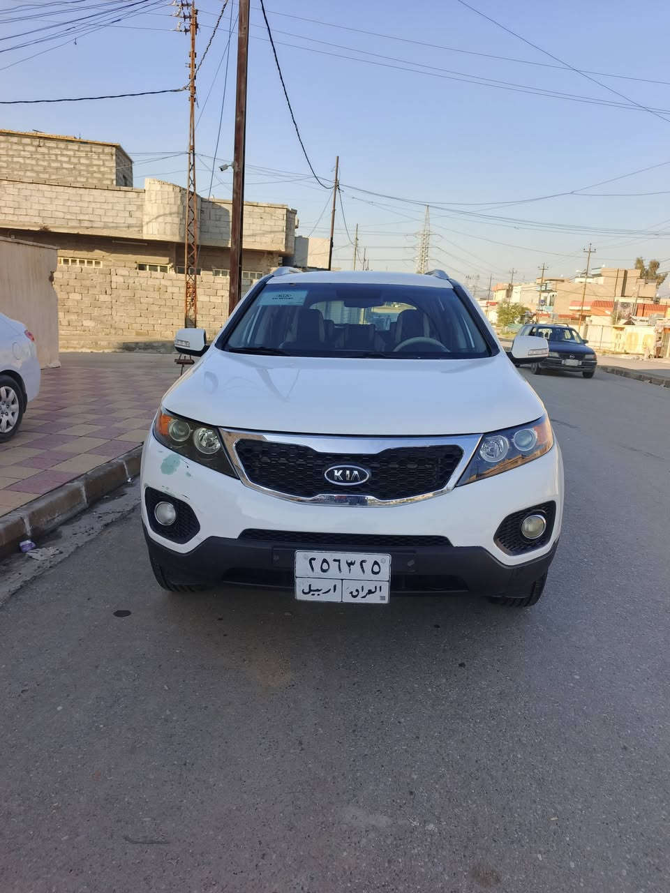 للبيع سورنتو موديل 2012سبعه راكب رقم اربيل سنويه ساقطه من 2022شرط تحويل طخم تاير حداديه جديد تبريد شغال ودافتئه شغال مكينا 16جي دي اي السياره ضررها مال تحرير شويه التكم صبغ الجاملق الورا شويه تعديل مكفوله من الكص السعر 125 وبيها مجال مكان السياره الموصل الايمن حي اليرموك 
رقم الهاتف 
***********
***********
