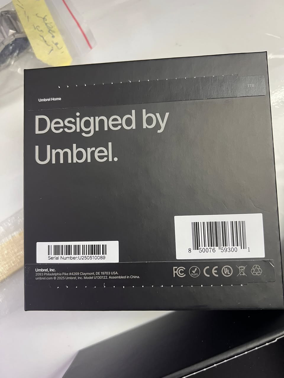 قيم واخذ. للمهتمين  هذا المنتج هو Umbrel Home، وهو جهاز كمبيوتر شخصي (Server) مصمم لاستضافة تطبيقات لامركزية وخدمات مالية خاصة، ويتميز بالتالي:
الوظيفة: إدارة العقد الخاصة بـ Bitcoin و Lightning Network بسهولة.
التصميم: جهاز صغير الحجم مصمم للاستخدام المنزلي.
الرقم التسلسلي: U250510089.
الشركة المصنعة: Umbrel.


**إذا كنت صاحب هذا الإعلان وتريد حذفه لأي سبب، رجاءا أرسل رسالة إلى الدعم الفني**