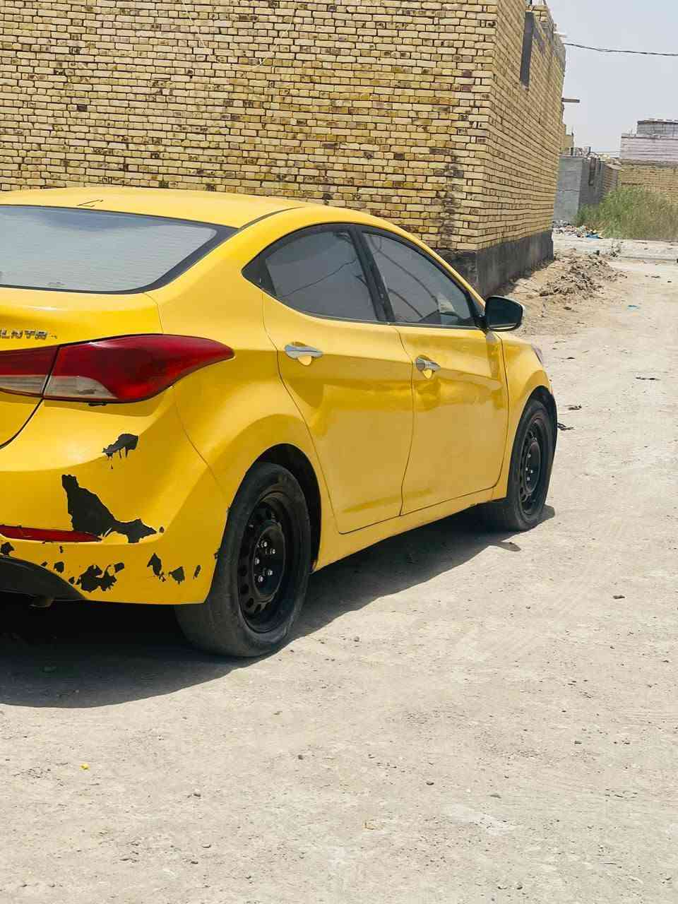 السلام عليكم الانتره 12 سياره حلوه ونضيفه وجاهزه تبريد ثلج محرك كفاله حداديه كير  نضيفه وجاهزه سعره 95 
رقمي:***********
مكاني ناصريه مركز
