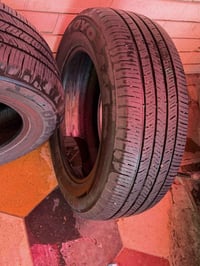 عندي زوج تايرات استعمال قليل جدا made in u.s.a قياس 235/65/18 رايدهن ب...