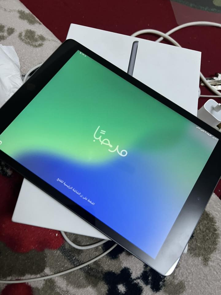 ايباد 9 للبيع فول نضافة مكفول كفالة عامة بطارية 88مكاني سماوة توصيل موجود السعر 250 وبي مجال للطيبين 
***********
