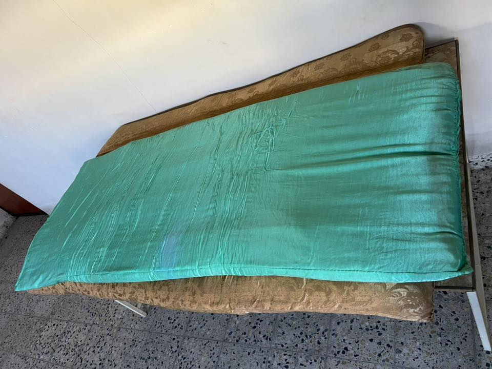 دواشك صوف الواحد على 10 شلع ابيع


**إذا كنت صاحب هذا الإعلان وتريد حذفه لأي سبب، رجاءا أرسل رسالة إلى الدعم الفني**