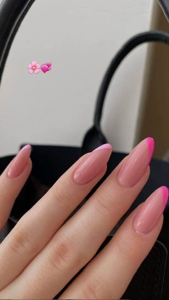فقط بسعر  20☺️
💅🏼أظافر إكستشن ✨
جل بولش. 10 الف 🔥
لأن اناقة تبدأ من التفصيل الصغير 🌹 
للي نفسك  بأ ظافر  اكستشن ثابتة  ناعمة 
وتصميم تناسب ذوق ✨💅🏼
اربيل  _هافلان _ مقبل. الاسايش _ دخل  
شارع عقارات شيروان 
📲***********
📲***********
