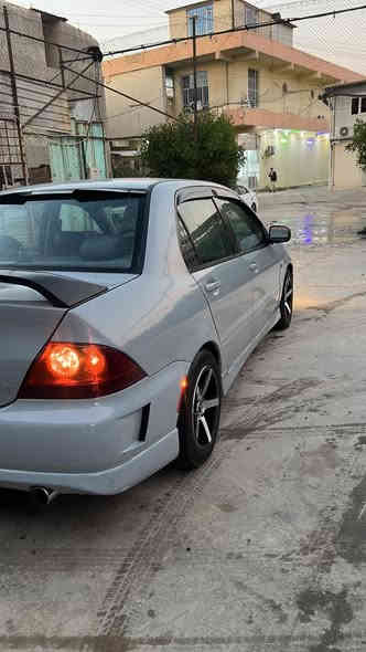 السلام عليكم لانسر 2006 بسمي رقم بغداد مكينه 2000 جديده وكير 4 نمر جديد صدر نضيف ويل كب رياضي جديد وتايرات جدد مكان السياره الكريعات السعر 60 وبيها مجال السياره جاهزه بيها طخه بلبجم خفيفه البنيد بعده ممعدل  السياره لونها فضي مغيرها لون سموك رقمي *********** السنويه تنتهي 2026 شهر 9
