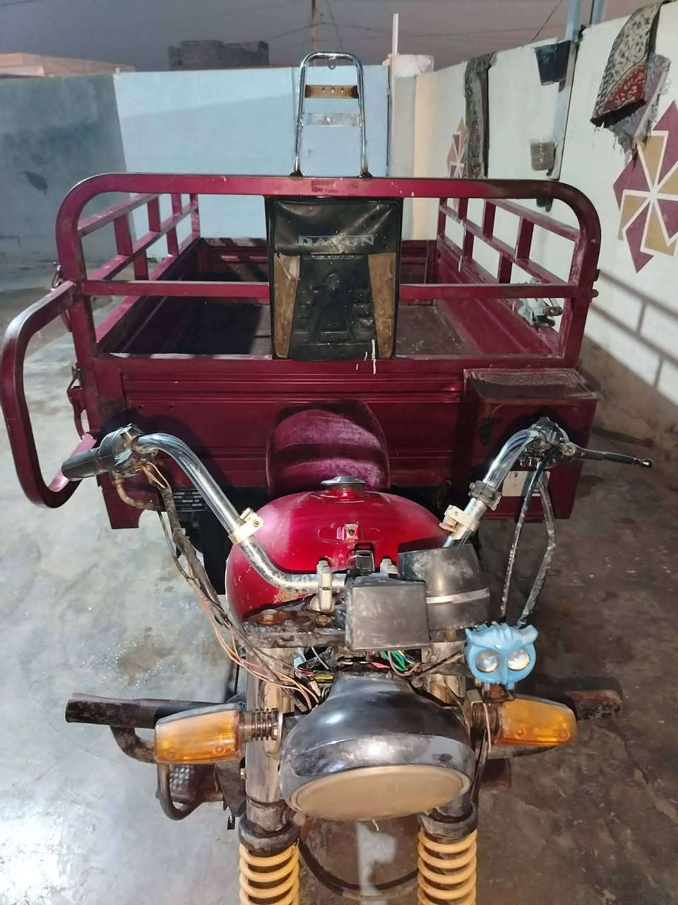 السلام عليكم البيع ستوته دايوان موديل 2018 السعر 800 وبيهة مجال شي قليل المكان ديالى الخالص الاتصال على ***********
