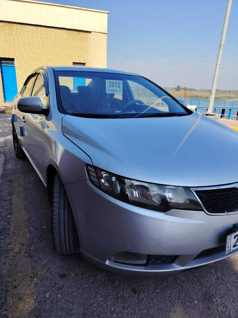 السلام عليكم سيراتو للبيع 2012
مديل 2012 
رقم سليمانيه جديد انكليزي
سياره بيه 3 قطع صبغ بدون دواخل
سياره نضيفه خير من الله جاهزه من كلشي
تخم تاير حداديه جديده محرك 1600 
مكاني واسط قضاء الزبيديه السعر 85 وبيه مجال للشراي 🔹غير متواجد عل فيس 
رقمي *********** موجود واتساب📞
