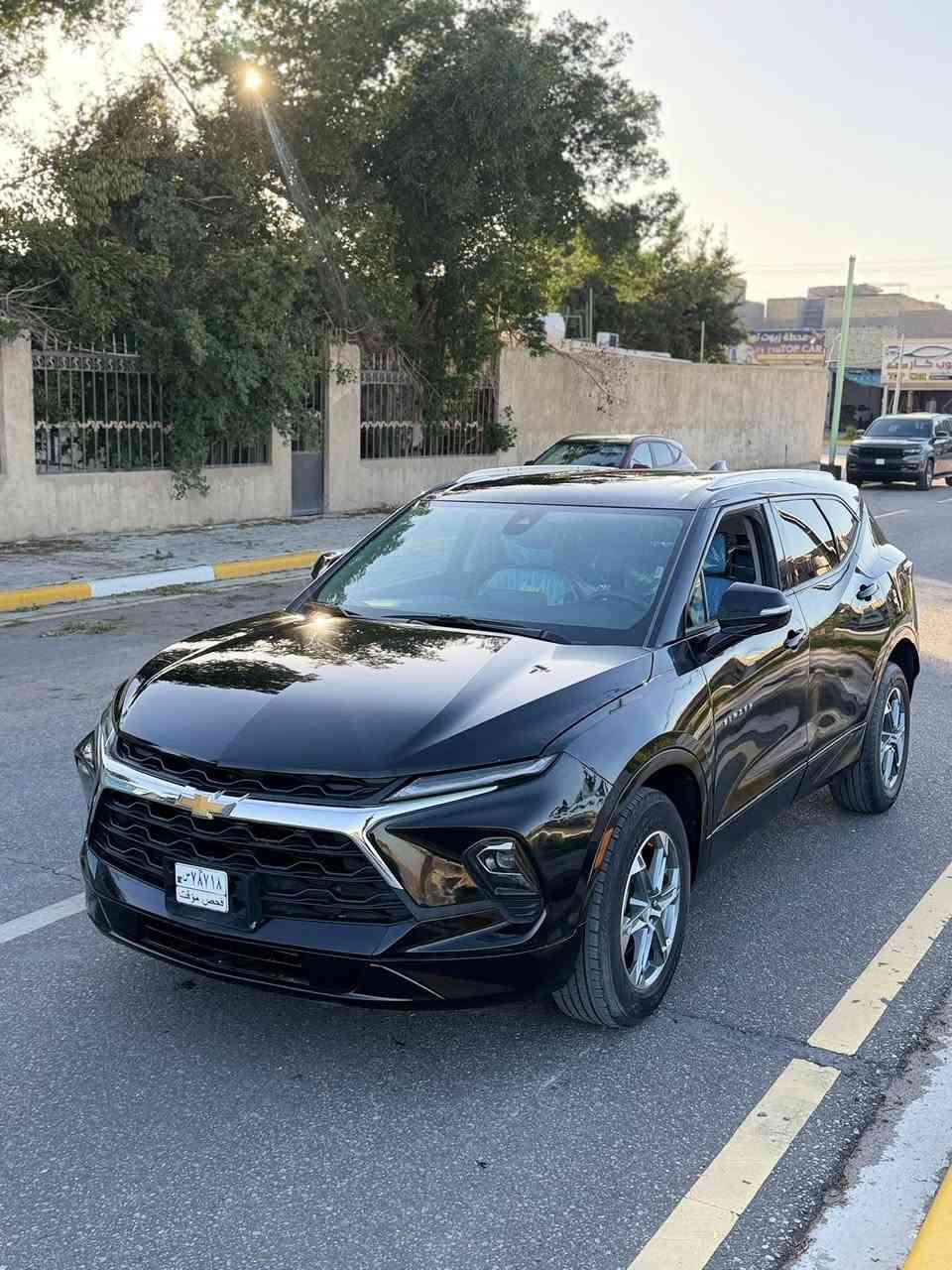 شوفر بلايزر
موديل 2025
رقم الشاصي موضح
زيرو ماشيه 3000
دخول جديد شهداء 
السعر 165
مكانه كربلاء 
للاستفسار ***********
